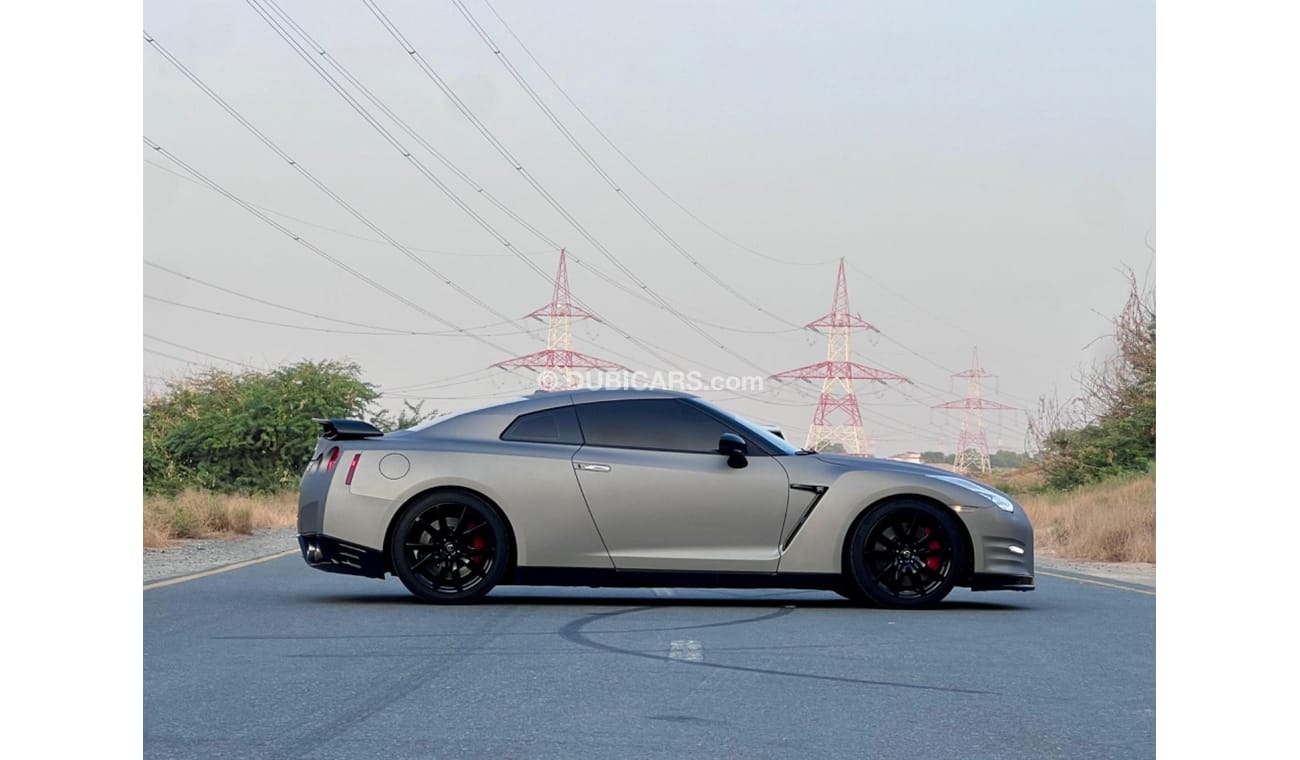 Nissan GTR Track Edition 3.8L (600 HP)