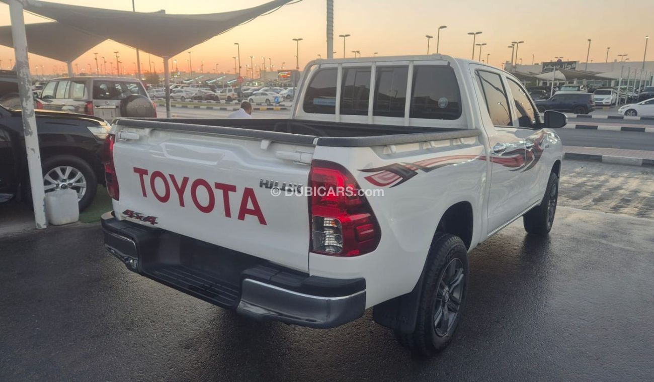 تويوتا هيلوكس DLS 2.4L Toyota Hilux 2023 diesel manual 4 cylinder engine 2.4 clean car without accident without pa