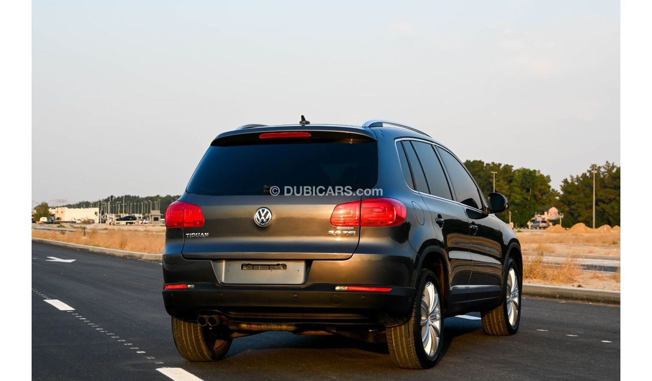 فولكس واجن تيجوان VOLKSWAGEN TIGUAN 2012 GCC IN EXCELLENT CONDITION