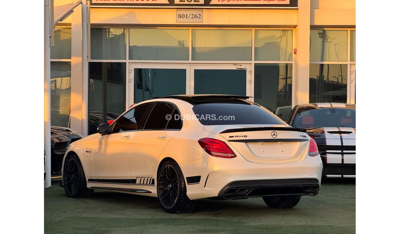 مرسيدس بنز C 63 AMG Std 4.0L Sedan