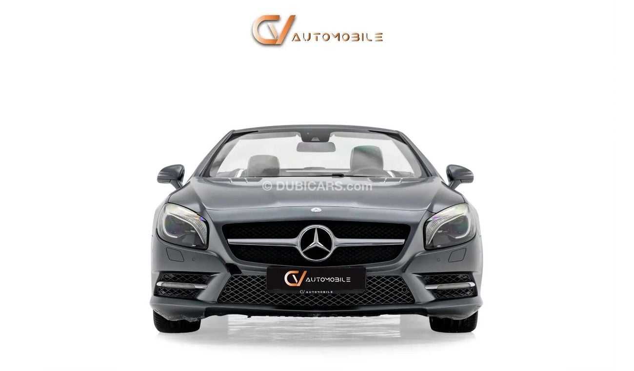 Mercedes-Benz SL 350 Std GCC Spec