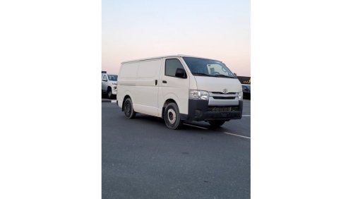 تويوتا هاياس Toyota Hiace Cargo Standard 2.7L Petrol 2023