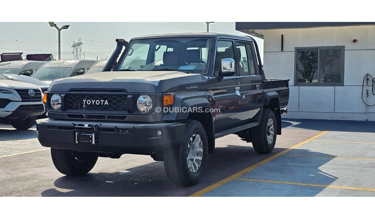 Toyota Land Cruiser Pick Up LC79 D/C 2.8 T/DSL LX-Z A/T Turbo Diesel A/T 4WD-ELECTRIC WINCH-DIFFLOCK-LEATHER SEATS-COOL BOX