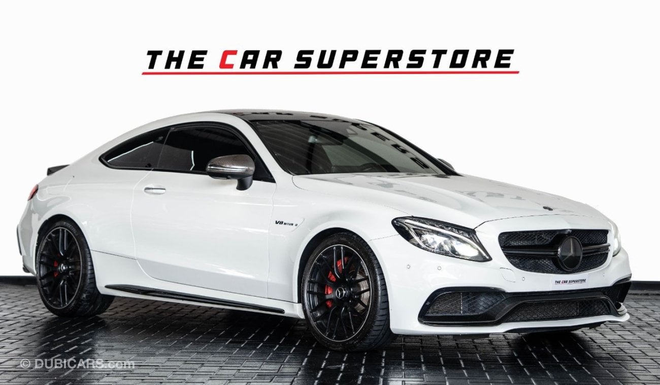 مرسيدس بنز C 63 كوبيه 2018 - MERCEDES BENZ C63 AMG - GCC - FULL SERVICE HISTORY - 1 YEAR WARRANTY