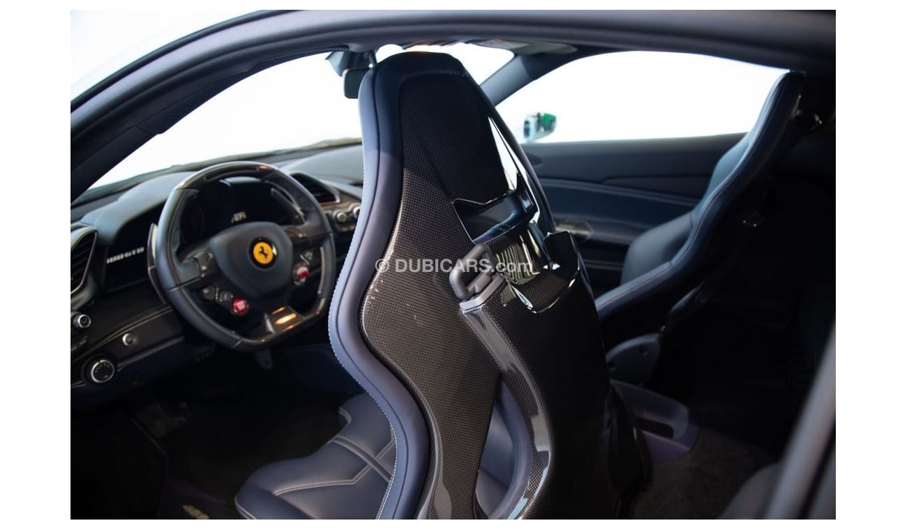 Ferrari 488 Std