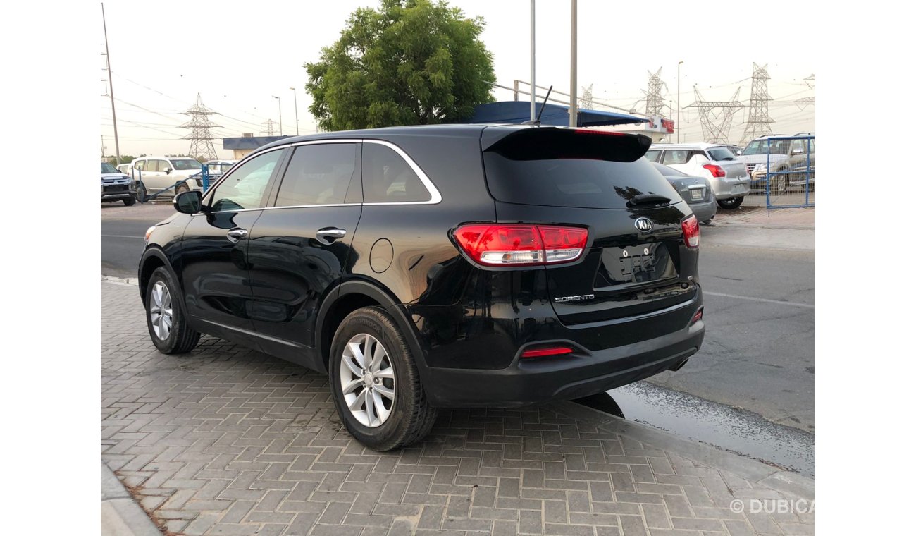 كيا سورينتو 2.4L Petrol / Rear Camera / Rear A/C / GOOD CONDITION ( LOT # 2975)