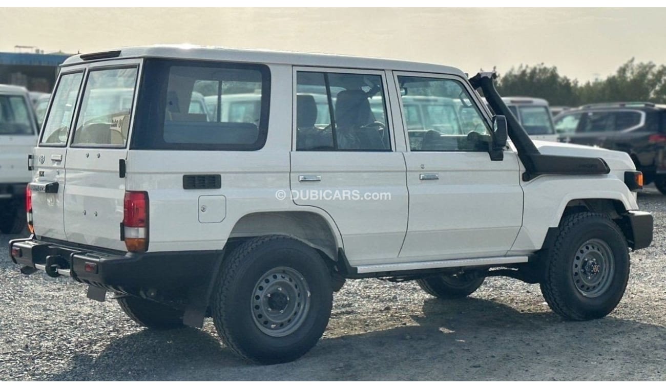 Toyota Land Cruiser Hard Top TOYOTA LAND CRUISER LC76 4.2D MT MY2024 – WHITE