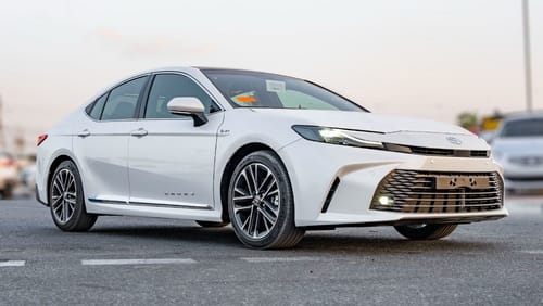 تويوتا كامري Toyota Camry 2.5L LE Hybrid with panorama roof AT 2025 (Export price)