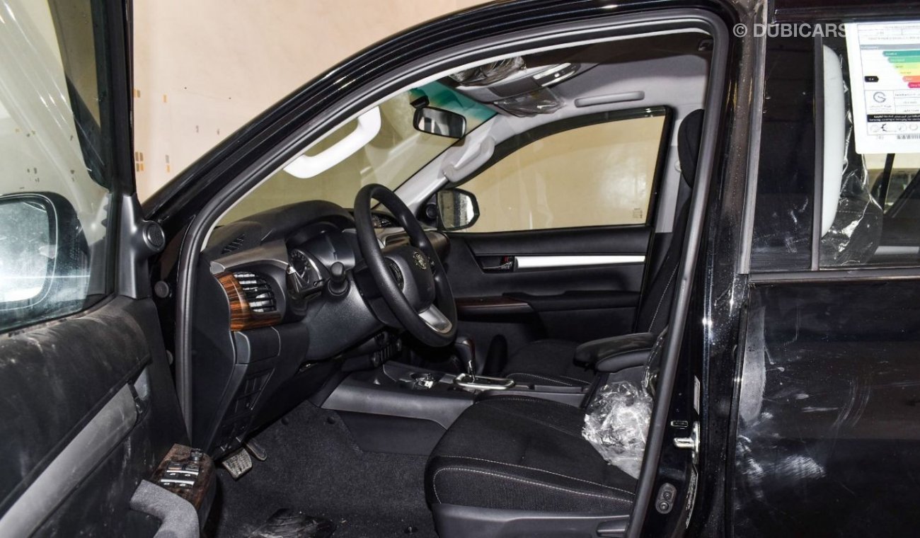 تويوتا هيلوكس 2023 Toyota Hilux 4x4 Double Cab 2.7L HI SR5 Petrol AT | Wooden Dash | Black inside black - Export O