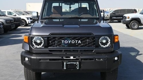 تويوتا لاند كروزر بيك آب 79 Single Cab Pickup SDLX 2.8L Diesel Automatic