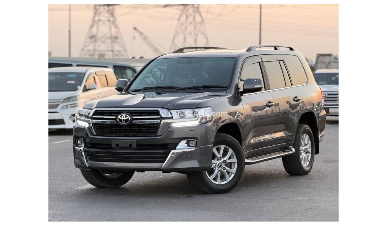 تويوتا لاند كروزر Toyota Landcruiser RHD diesel engine full option