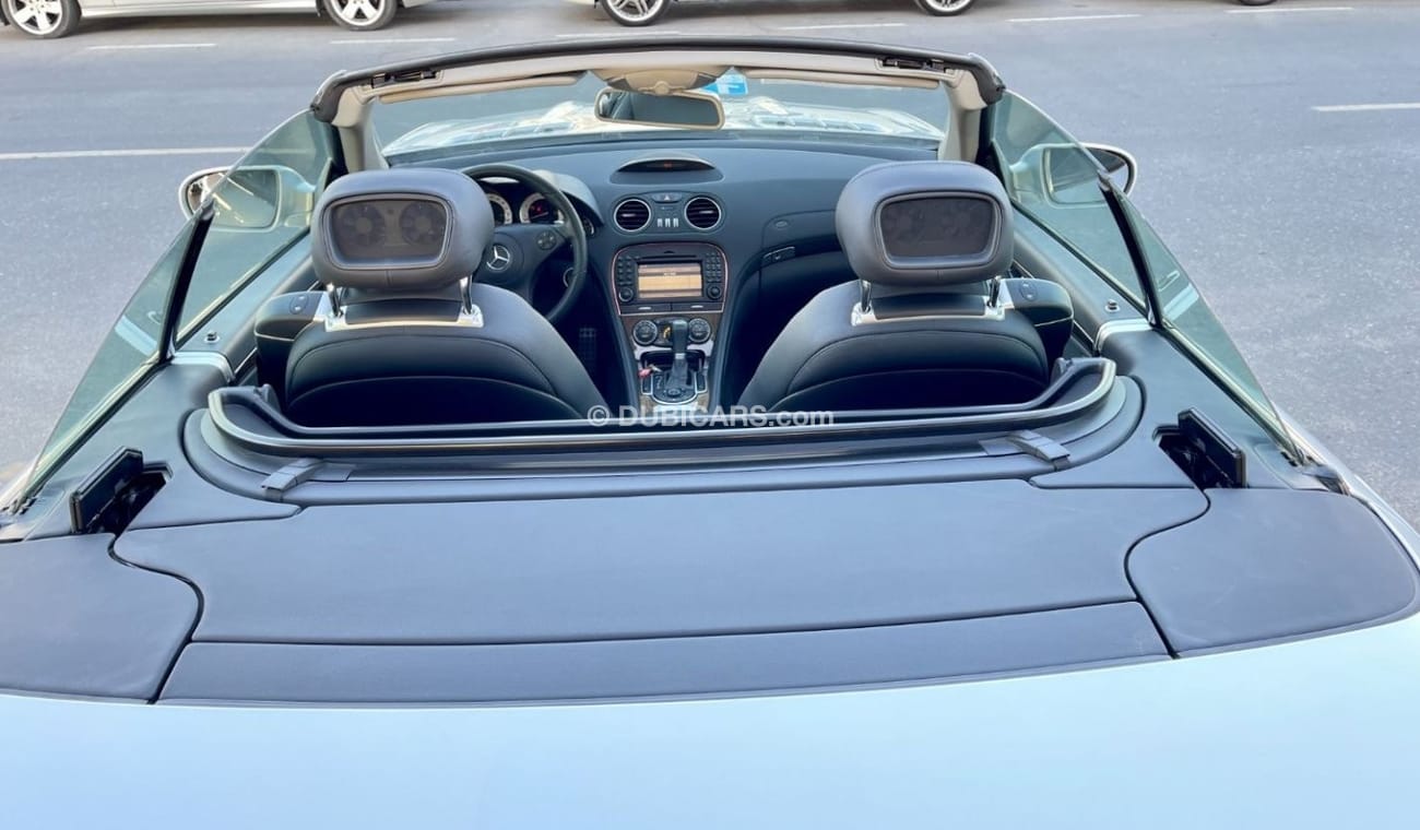 Mercedes-Benz SL 350 convertible