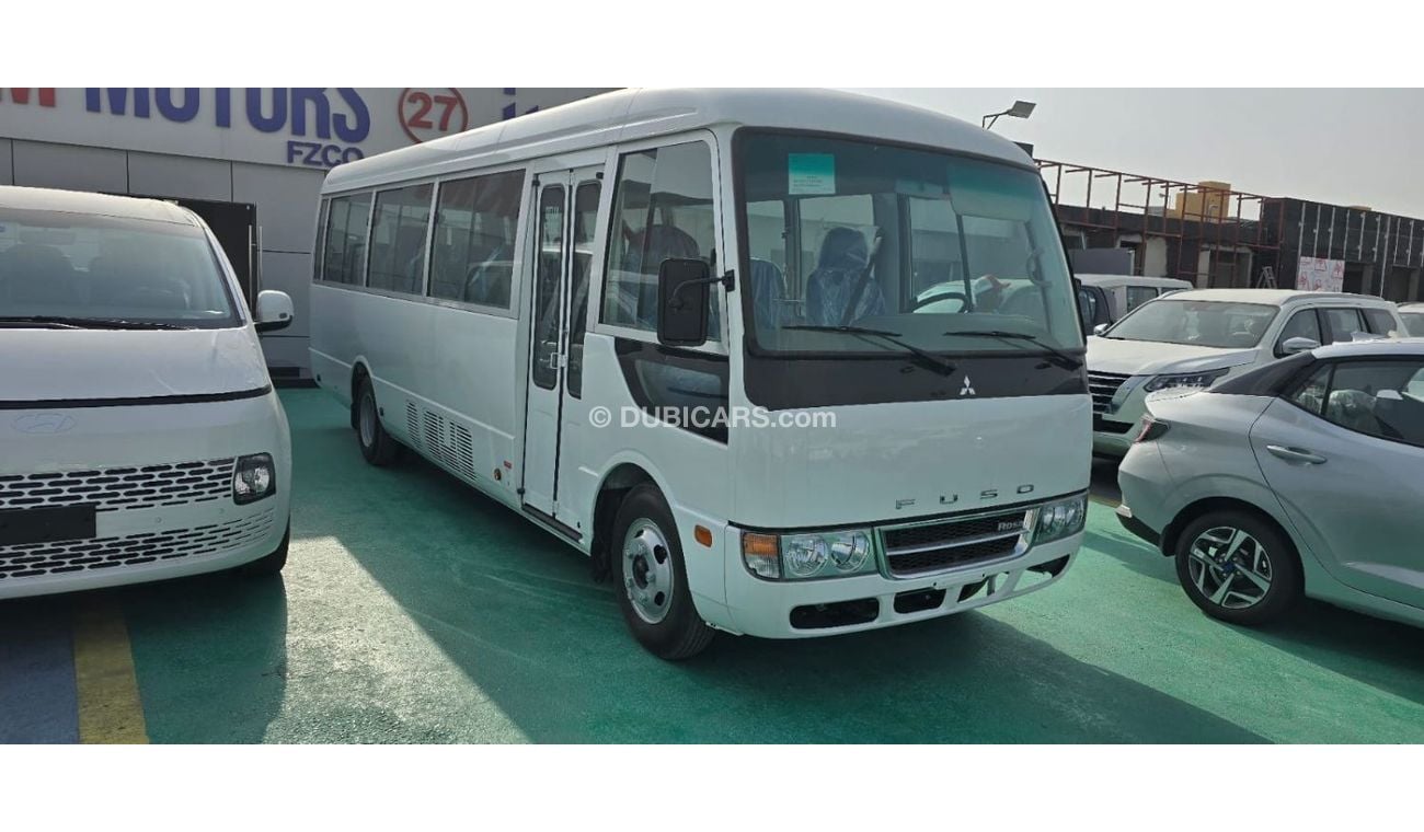 ميتسوبيشي روزا 4.2L DIESEL 30 SEATS 2024