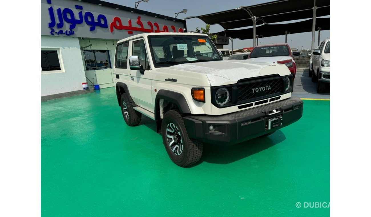 تويوتا لاند كروزر هارد توب LC 71 FULL OPTION 4.0L PETROL V6 A/T 2024 GCC