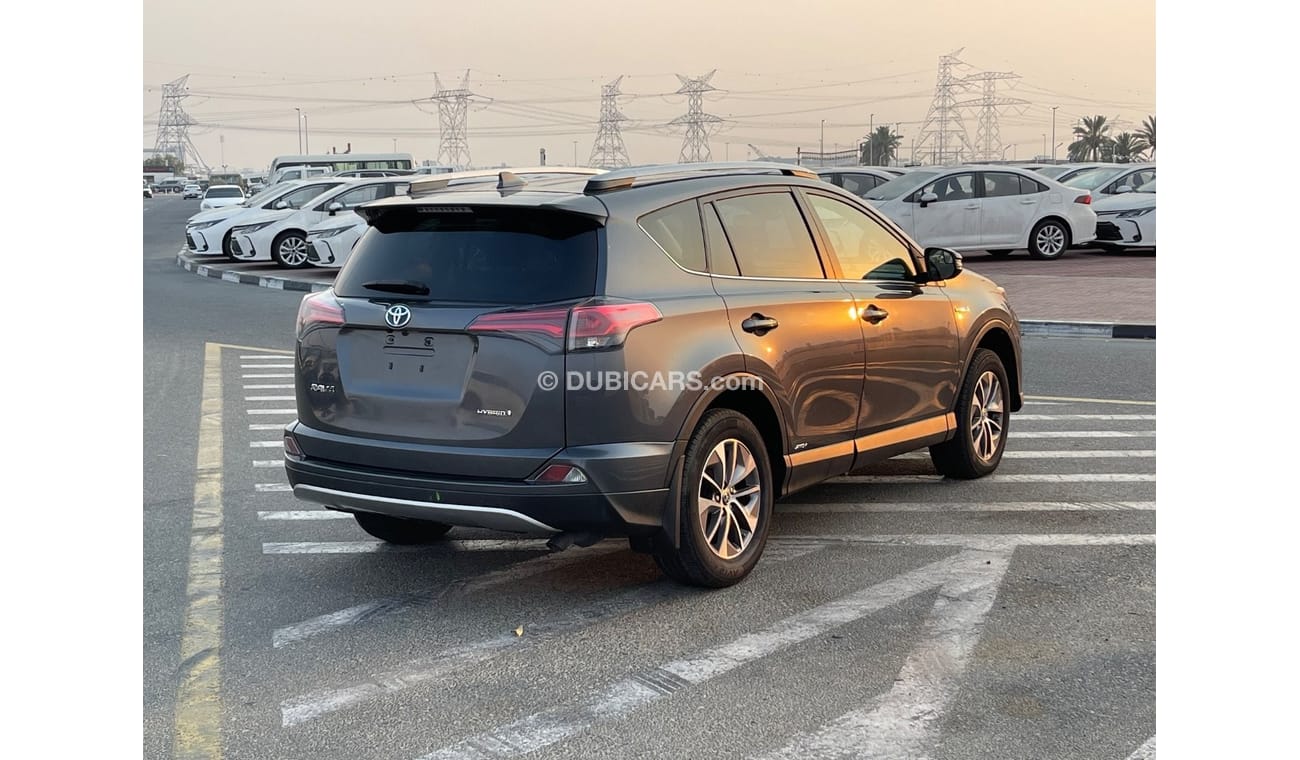 تويوتا راف ٤ XLE 2.5L 2018 TOYOTA RAV4 XLE HYBRID 4x4 FULL OPTIONS IMPORTED FROM USA