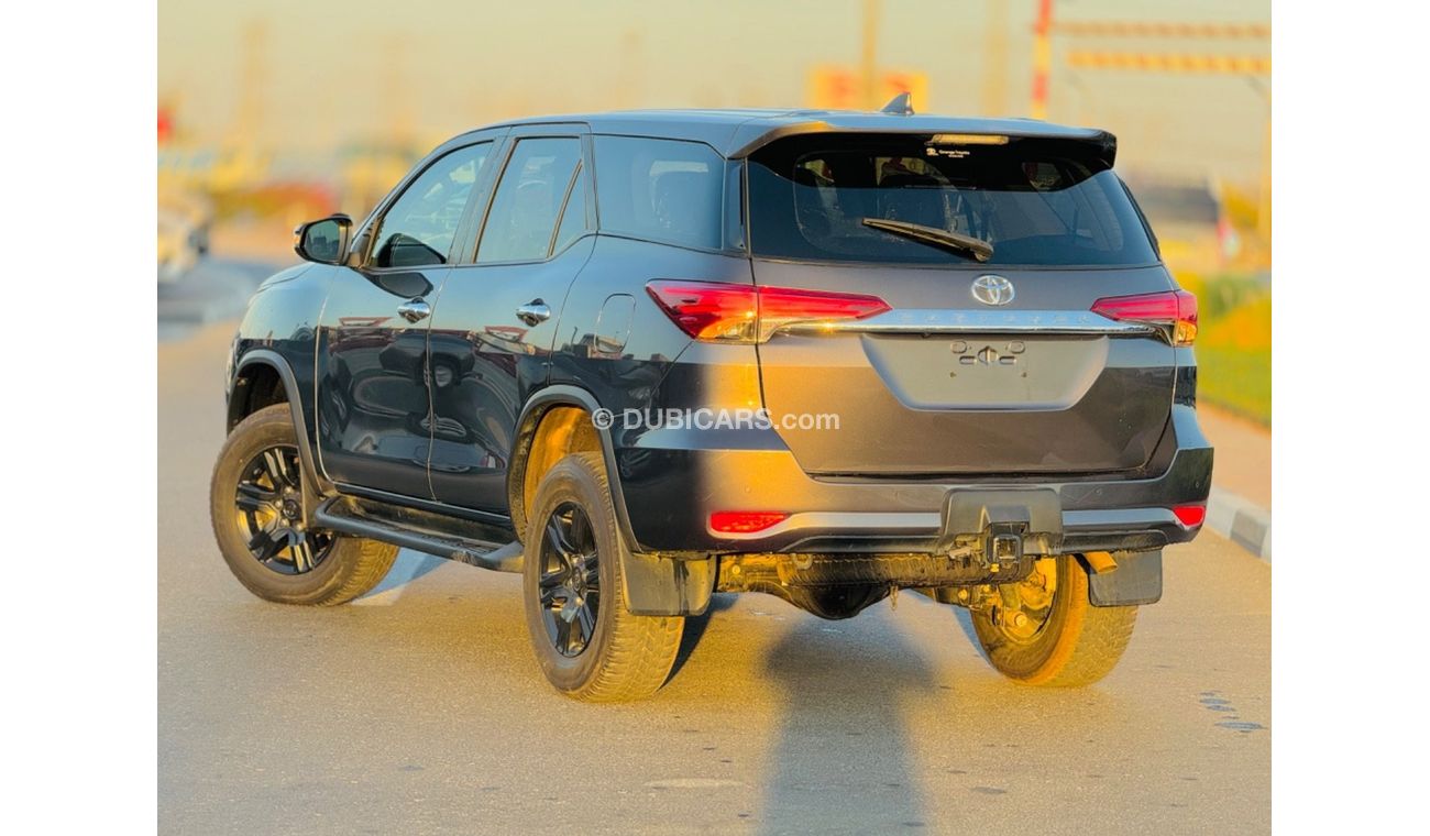 تويوتا فورتونر Toyota fortuner Limited full option