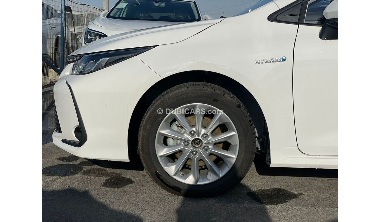 Toyota Corolla GLI Moonroof Hybrid