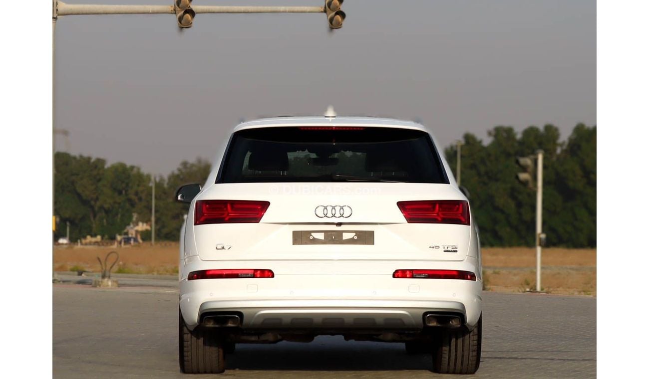 أودي Q7 55 TFSI quattro 3.0L Audi Q7 45 TFSI quattro 2017 , GCC, accident-free, in excellent condition