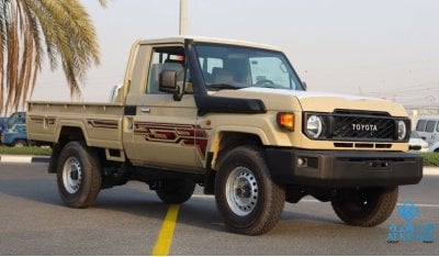 Toyota Land Cruiser Pick Up LC79 4.5L V8 Single Cabin DIESEL     Spec region - GCC Engine size -4.5L V8 Fuel type - Diesel Fuel