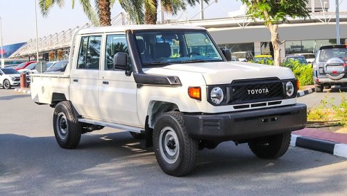 Toyota Land Cruiser Pick Up 2024YM Toyota LC 79 Double Cabin 4.2L Diesel Engine With power Window, AC With Heater