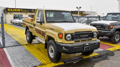 Toyota Land Cruiser Pick Up