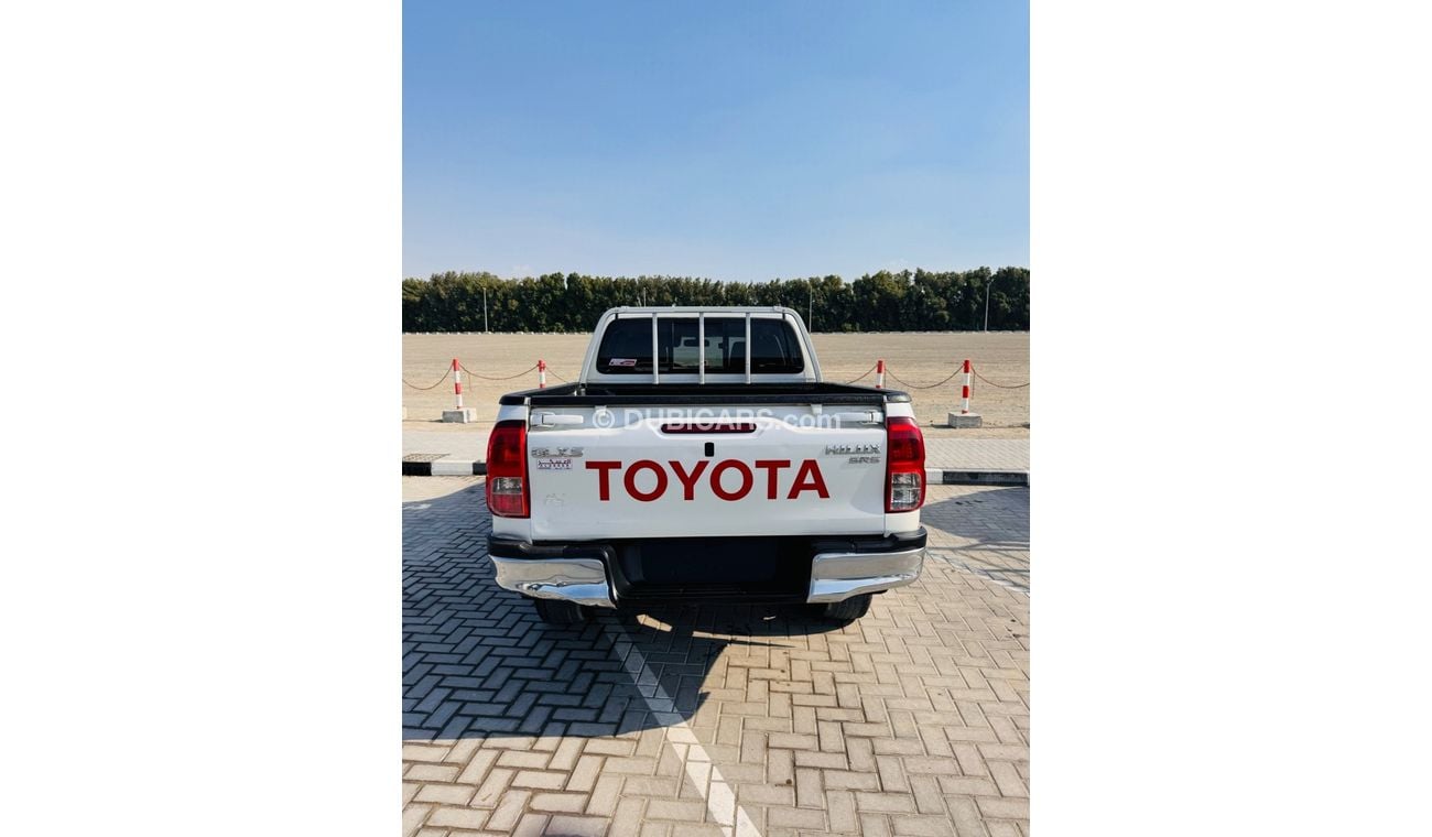 Toyota Hilux GLX Long 2.7L Double Cab Utility