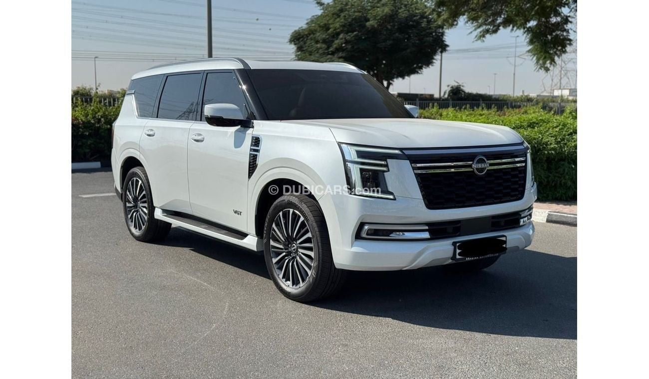 نيسان باترول GCC SPEC NEAT AND CLEAN UNDER WARRANTY