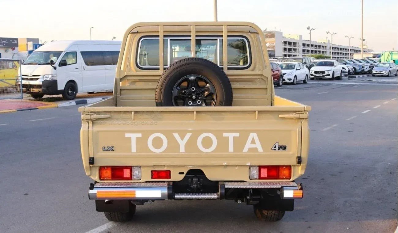 تويوتا لاند كروزر بيك آب Toyota Land Cruiser Pick Up LC79 DC, 2.8L Turbo Diesel 4WD AT