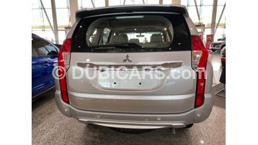 Mitsubishi Montero 3 0 4wd For Sale Aed 70 000 White 2019