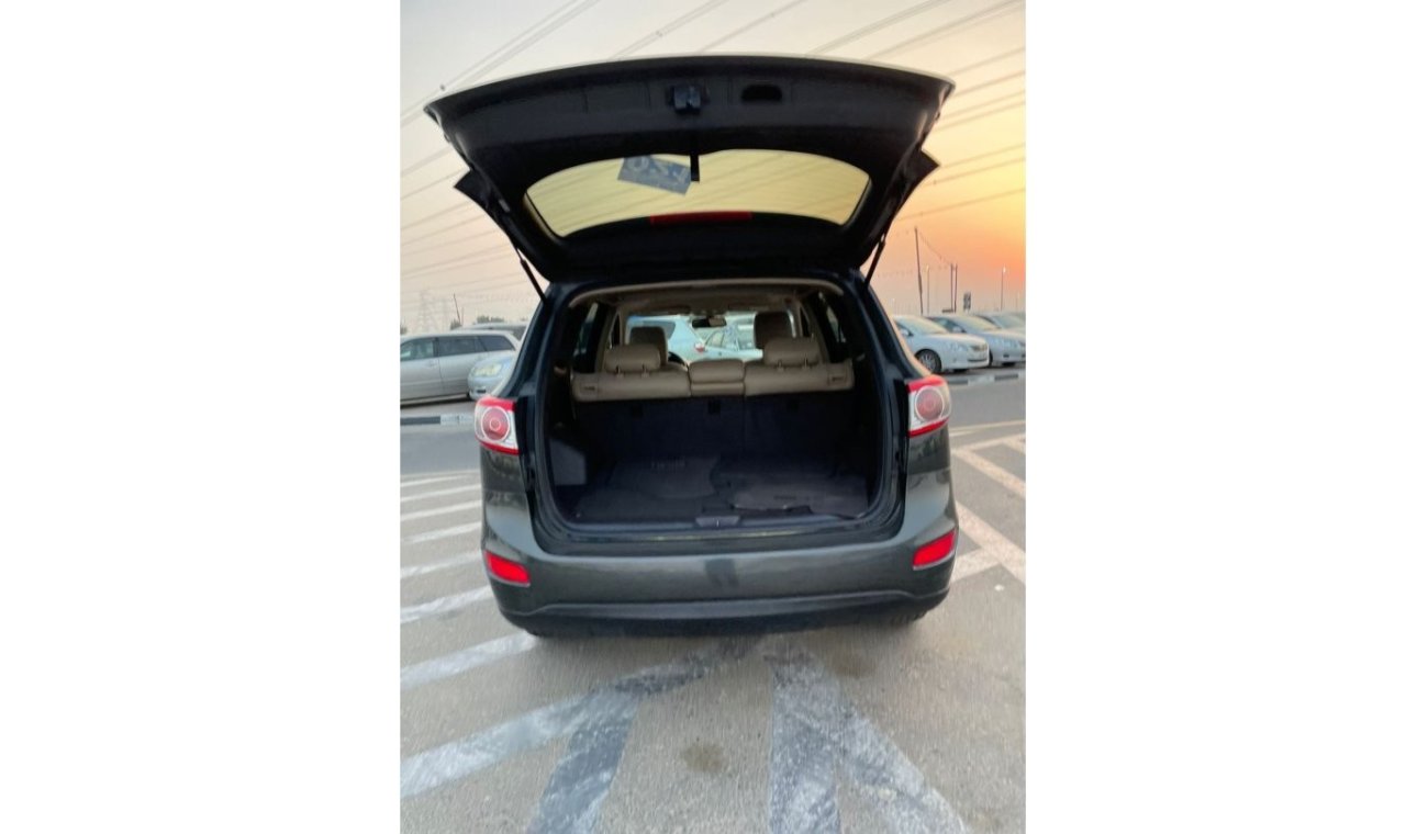 هيونداي سانتا في *Offer*2013 Hyundai Santa Fe