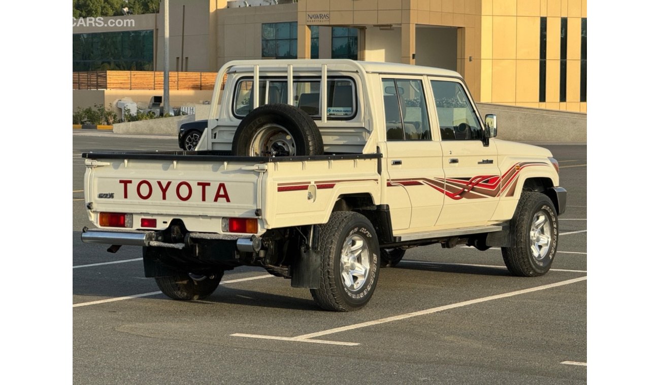 Toyota Land Cruiser Pick Up Double Cab Std