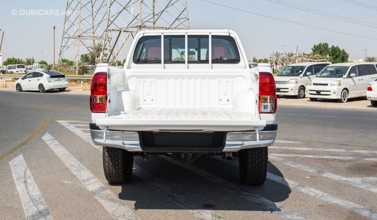 Toyota Hilux (LHD) TOYOTA HILUX DC 2.4 AT 4X4 MY2023 – WHITE