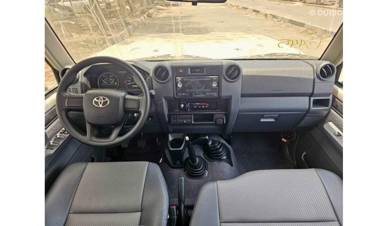 Toyota Land Cruiser Hard Top 4.2L DIESEL V6, M/T, DIFF LOCK, HIGH OPTION