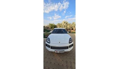 Porsche Cayenne Std 3.0L (335 HP)