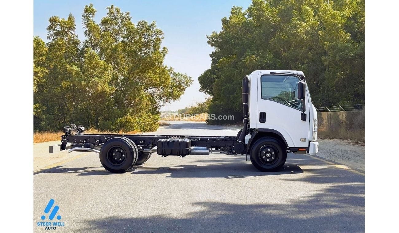 إيسوزو NPR Reward 3.0L RWD 3 Ton / 14 Ft. Short Chassis / Good Performance / Book Now!