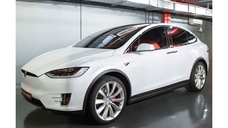 Tesla Model X For Sale: AED 479,000. White, 2017