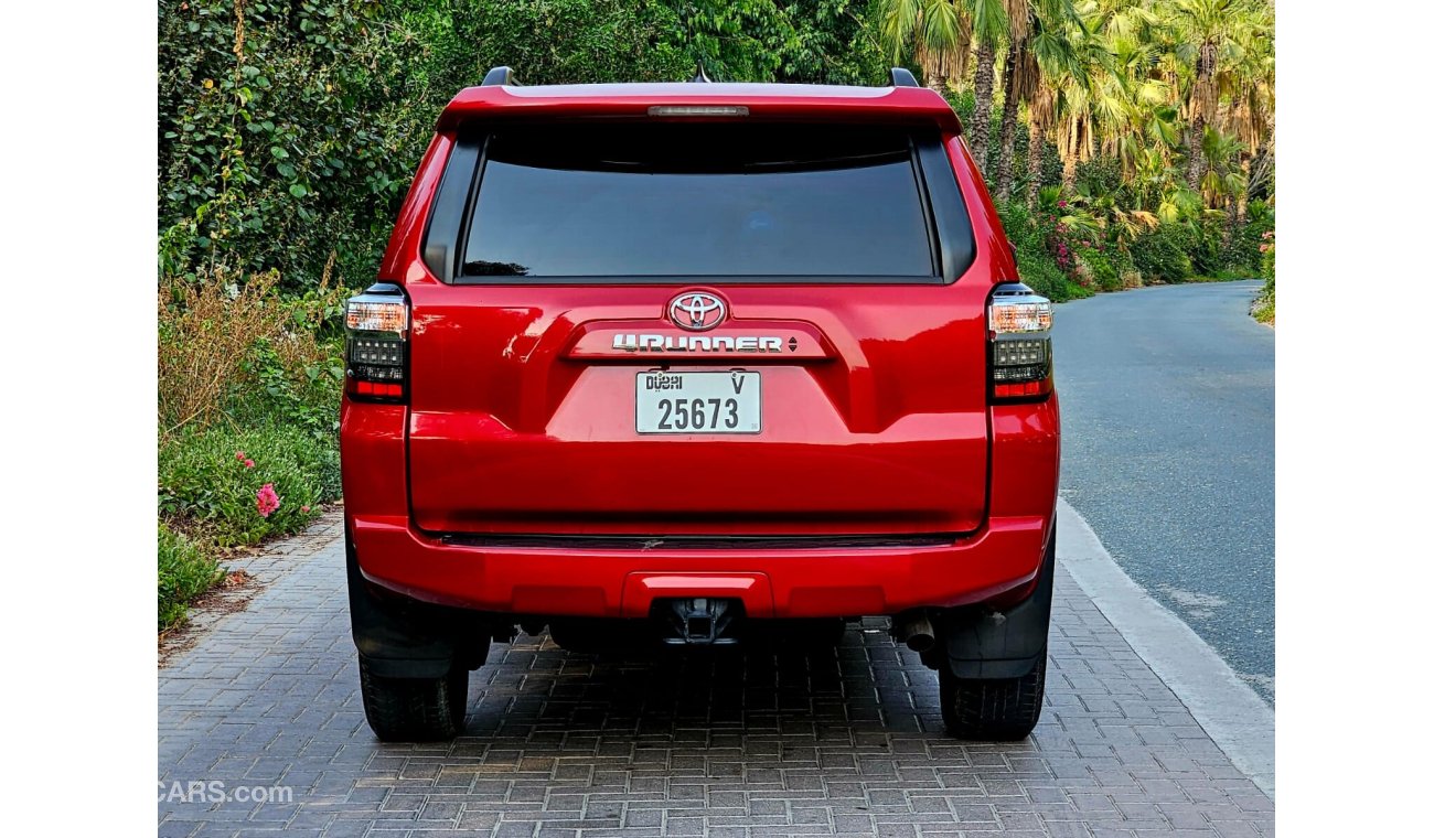 تويوتا 4Runner 4.0L Petrol / Dubai Registered / Perfect Condition