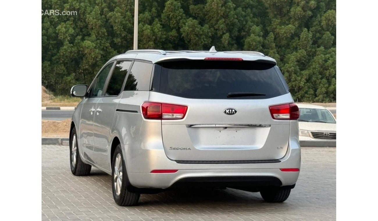 Kia Sedona KIA SEDONA 2016 MODEL AMERICAN