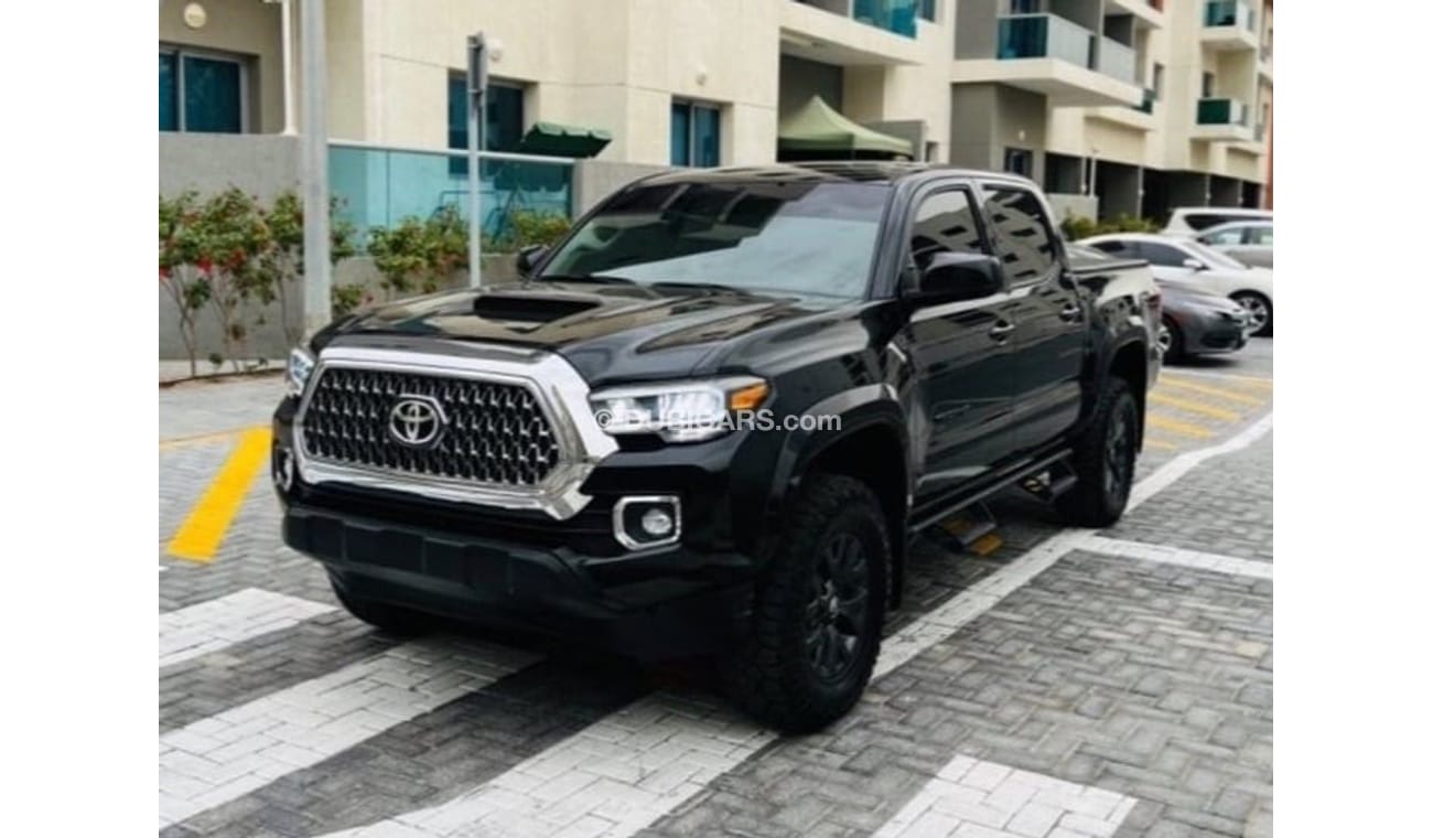 Toyota Tacoma MODELL 2023 With low Miles 7500