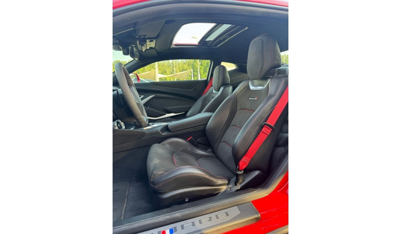 Chevrolet Camaro CHEVROLET CAMARO ZL1 GCC 2019 FULL OPTION ORIGINAL PAINT PERFECT CONDITION