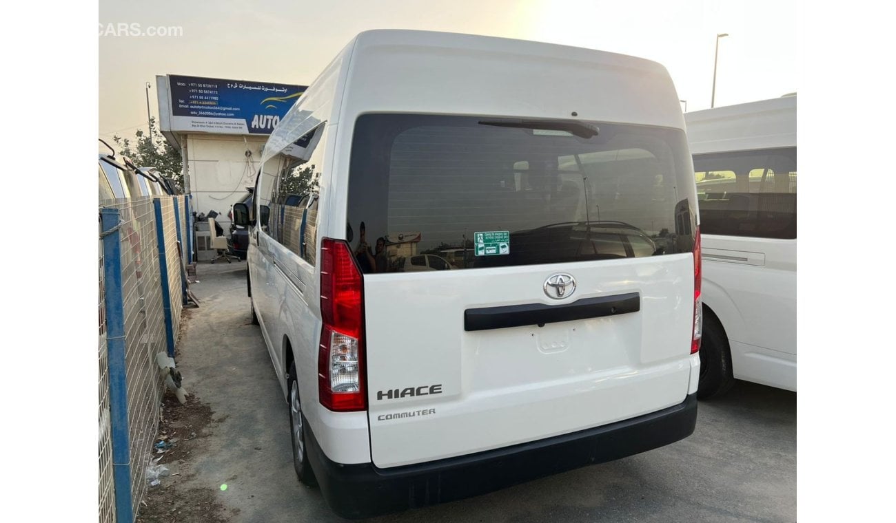 Toyota Hiace Van English