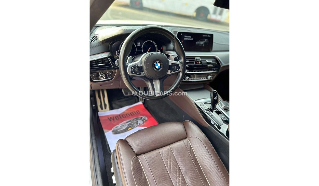 بي أم دبليو 530i Luxury M Sport Package 2.0L