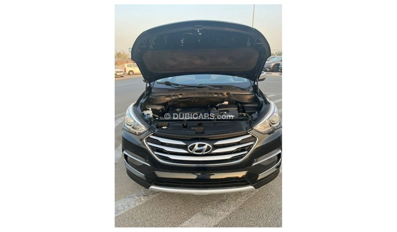 Hyundai Santa Fe 2018 HYUNDAI SANTA FE 2.4L V4+ AWD /