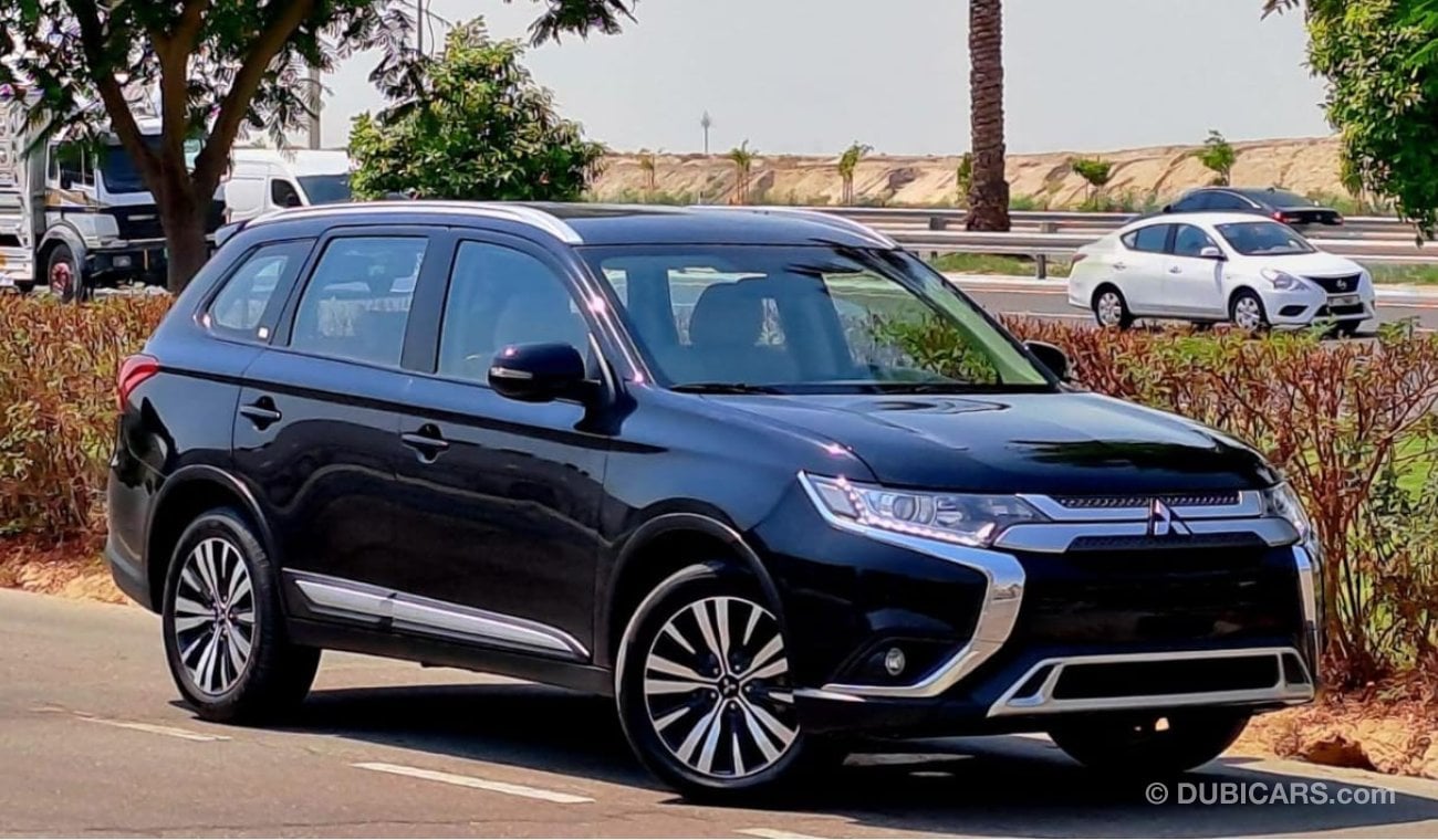 Mitsubishi Outlander GLX High 910-Monthly l GCC l Cruise, Camera, 4x4 l Accident Free