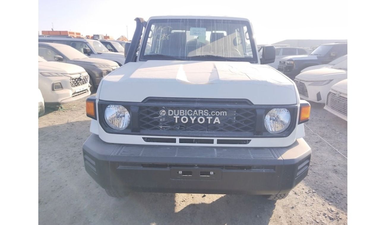 Toyota Land Cruiser 70 TOYOTA LAND CRUISER LC79DC 4.2D MT 2024