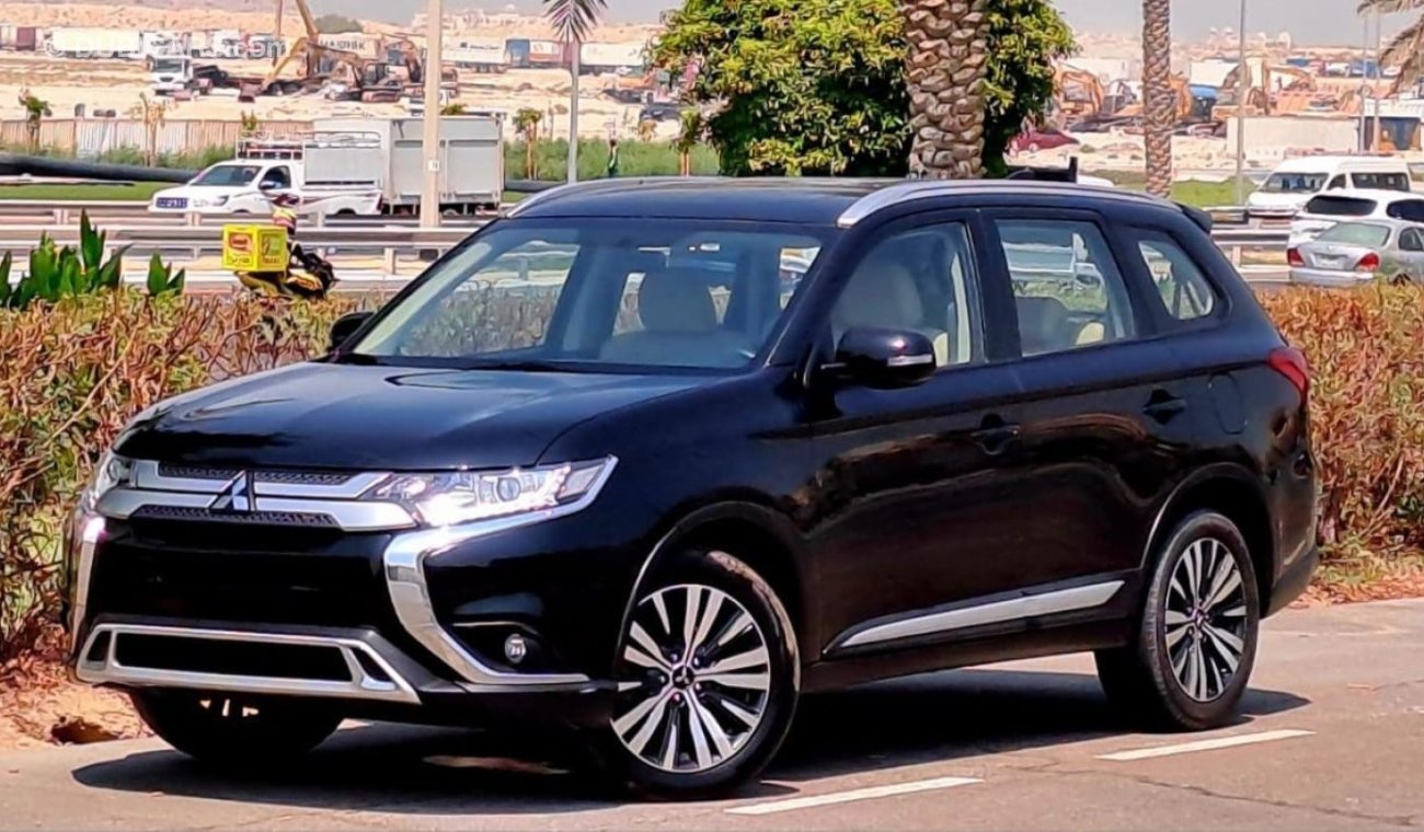 Mitsubishi Outlander GLX High 880-Monthly l GCC l Cruise, Camera, 4x4 l Accident Free