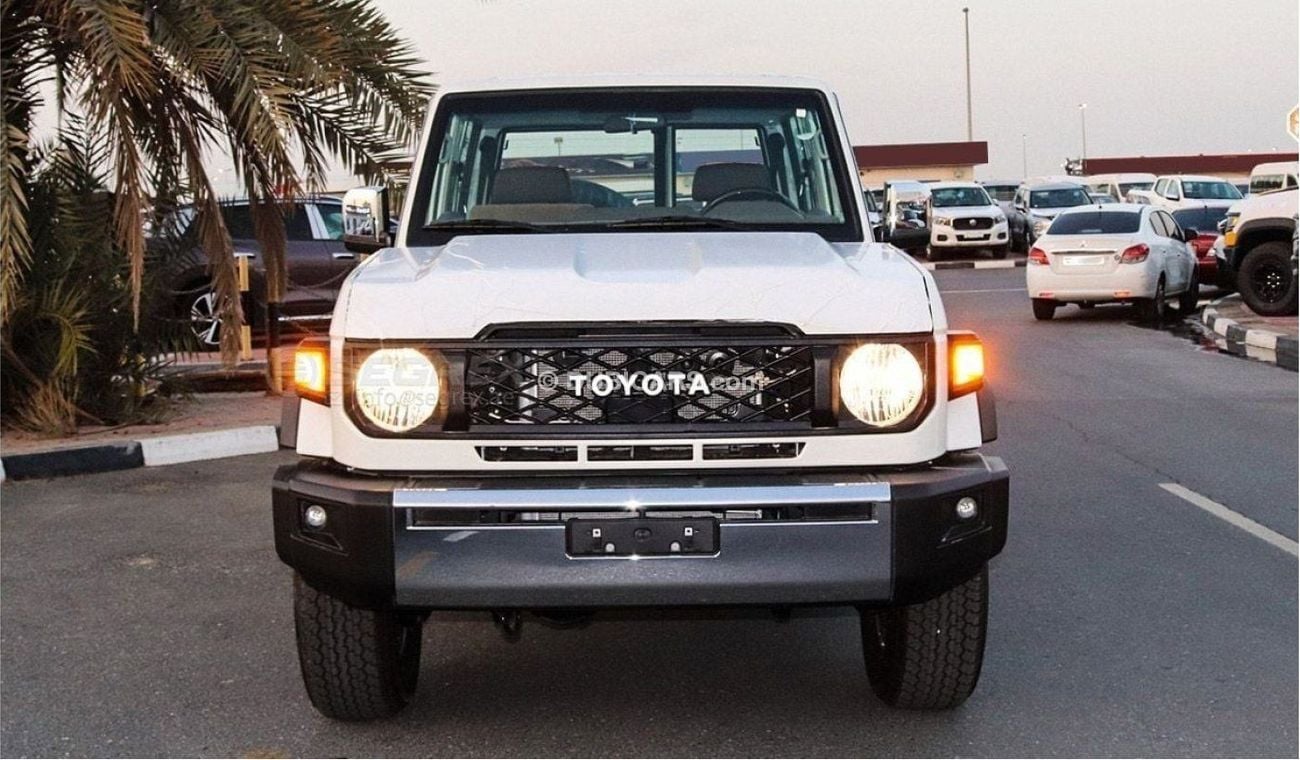 تويوتا لاند كروزر 70 LC71 4.0L Petrol 4WD 3 Doors AT 2024 Model