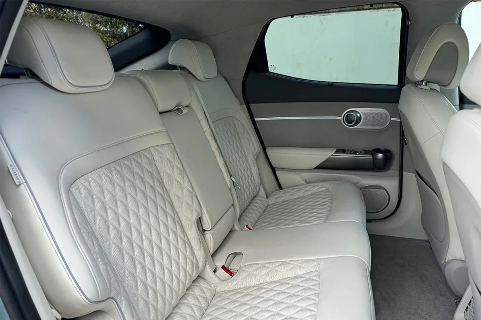 Genesis GV60 interior - Seats Profile