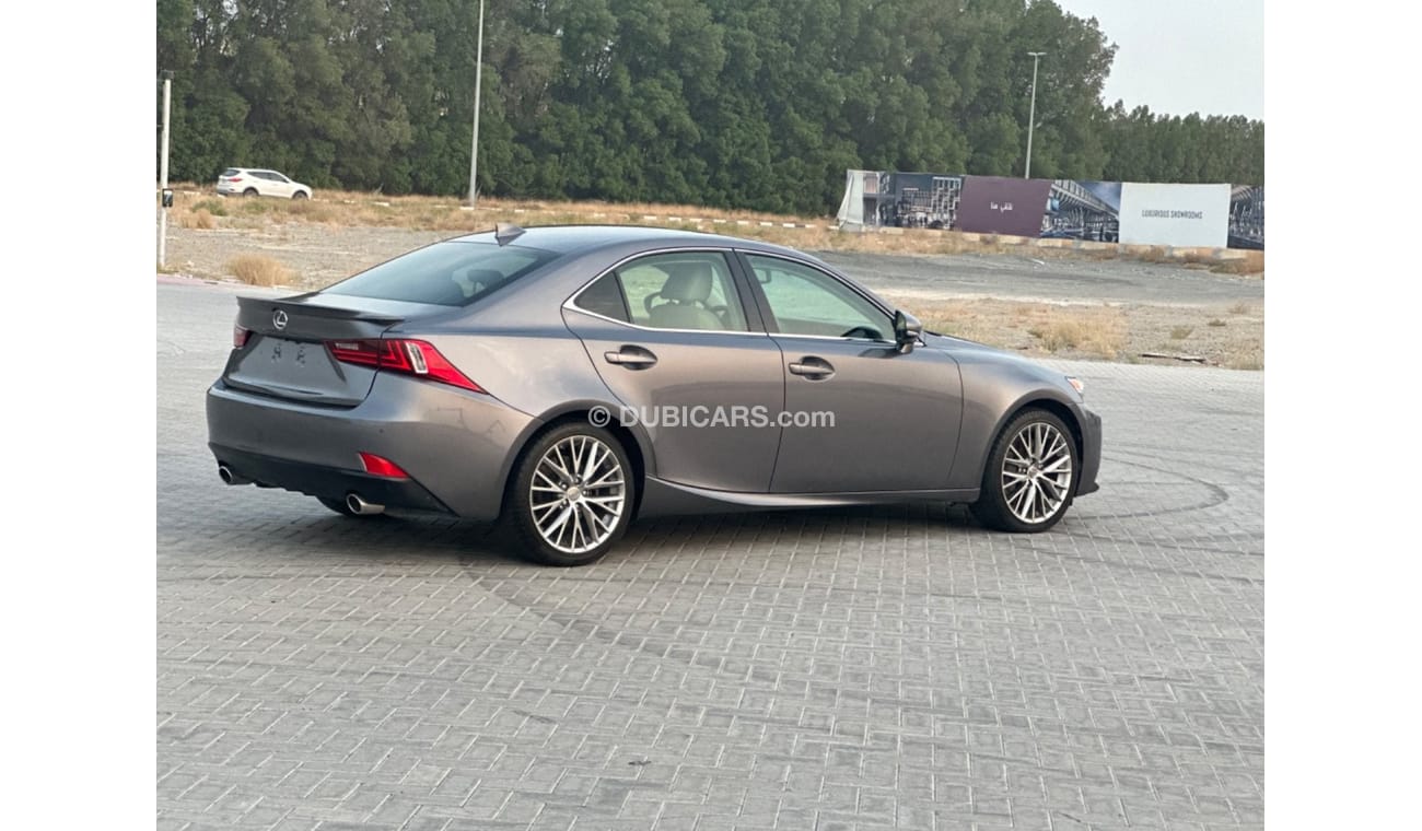 Lexus IS 200 MODEL 2016 car perfect condition inside perfect condition inside and outside