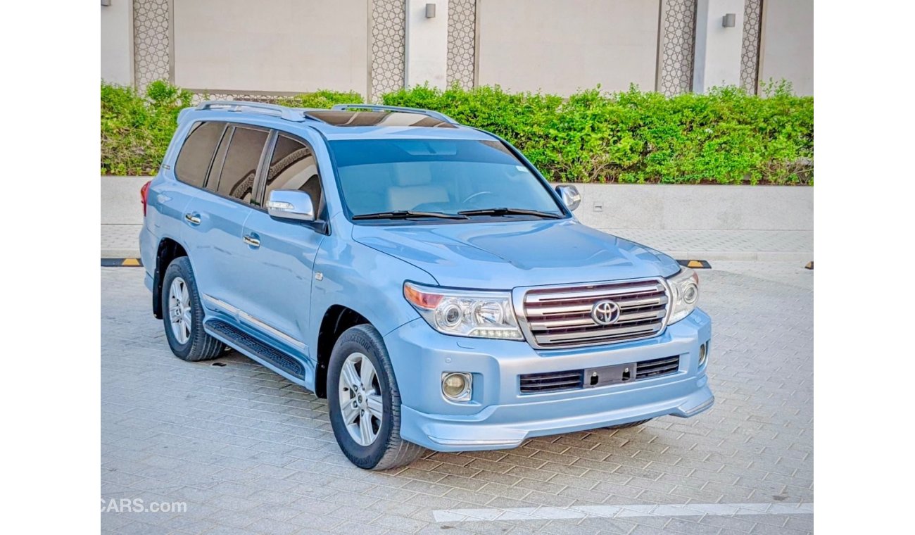 Toyota Land Cruiser 2011 V6 Full Options GCC Top Of The Range